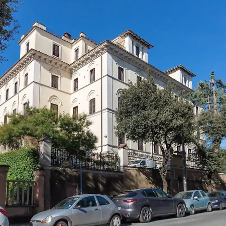 Delle Civette 3*